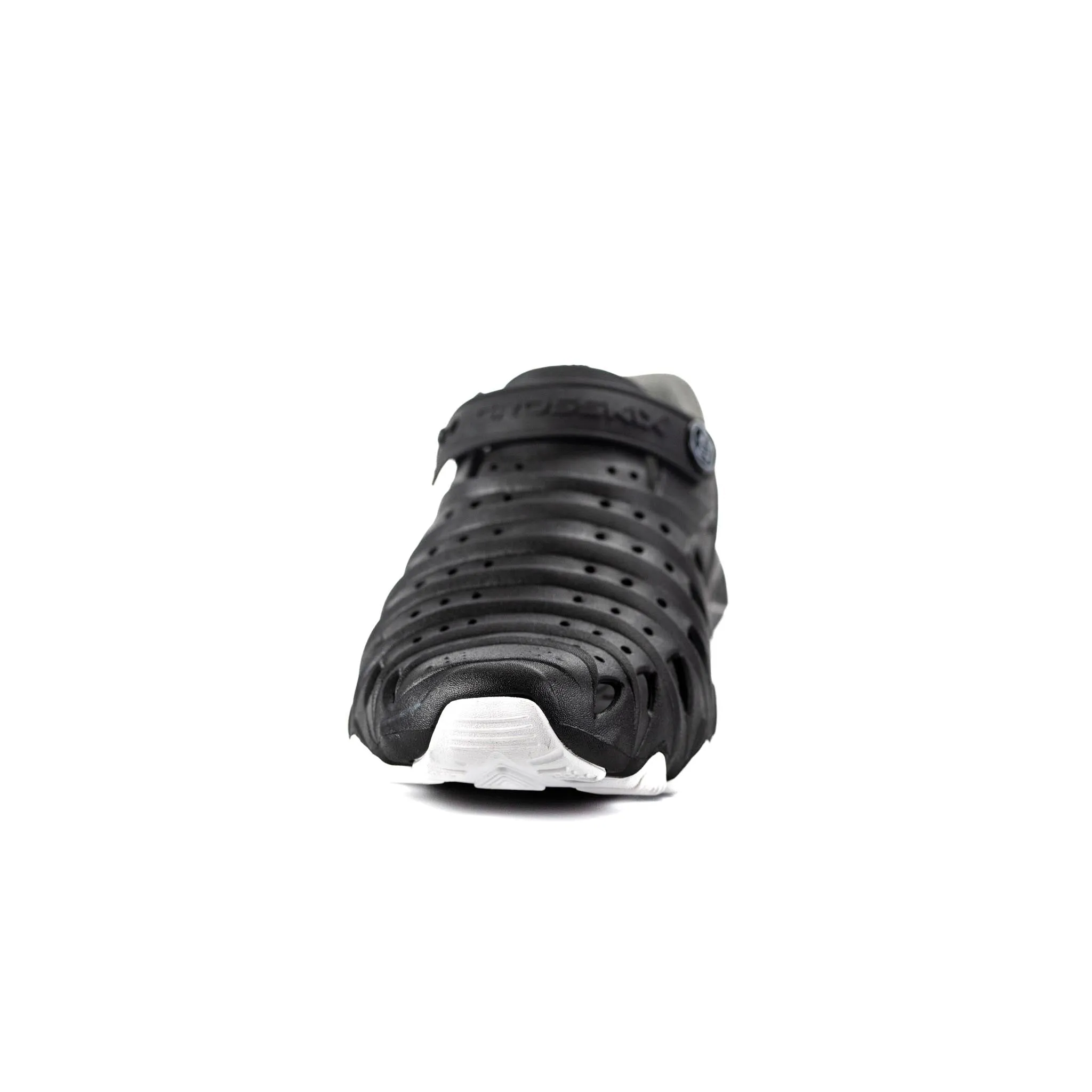 2.0 Closed Toe Water Shoes for Men