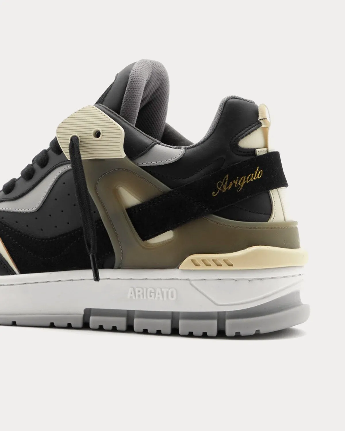 Astro Black / Beige Low Top Sneakers