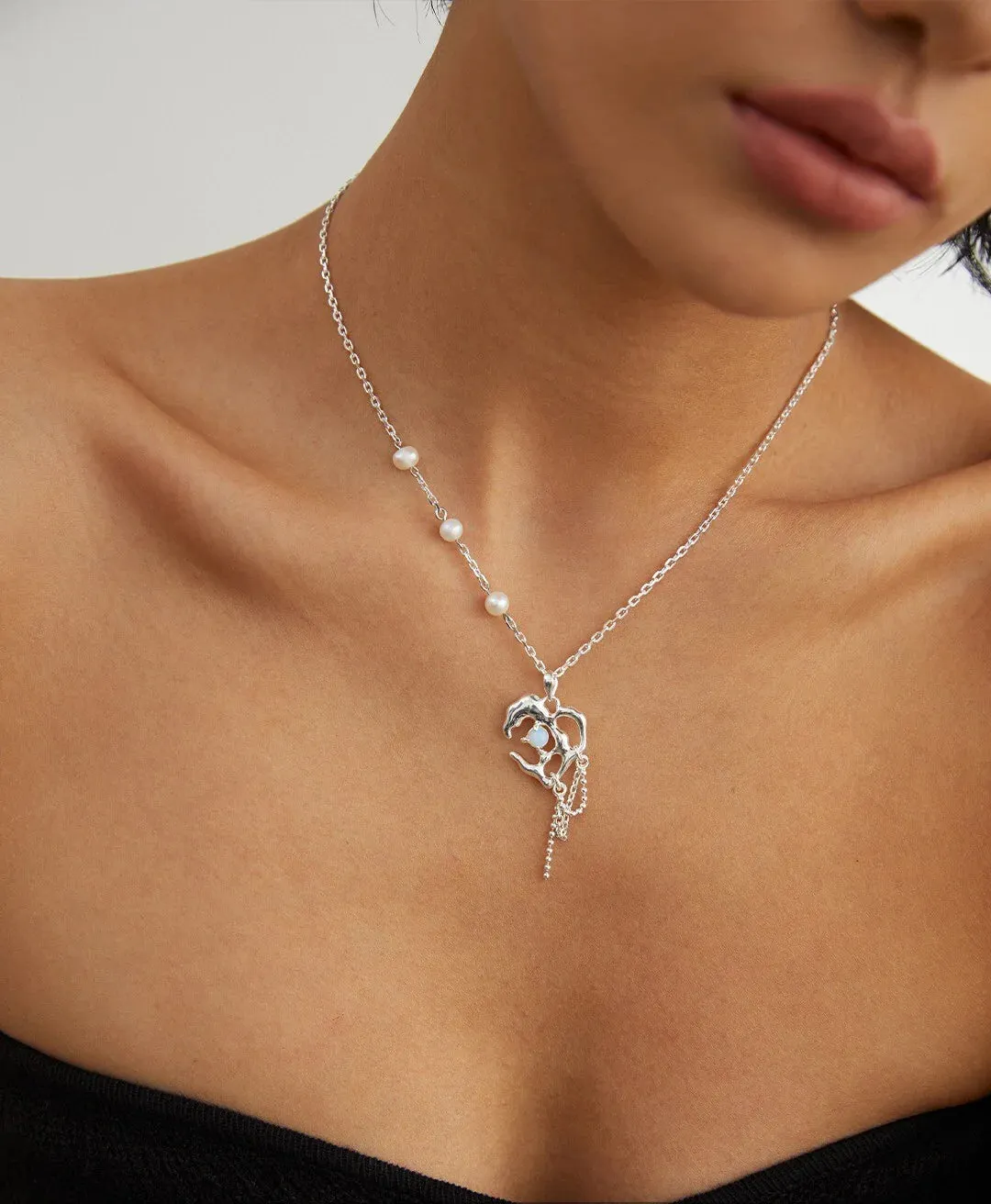 Cardinale - Natural Pearls Opal Necklace