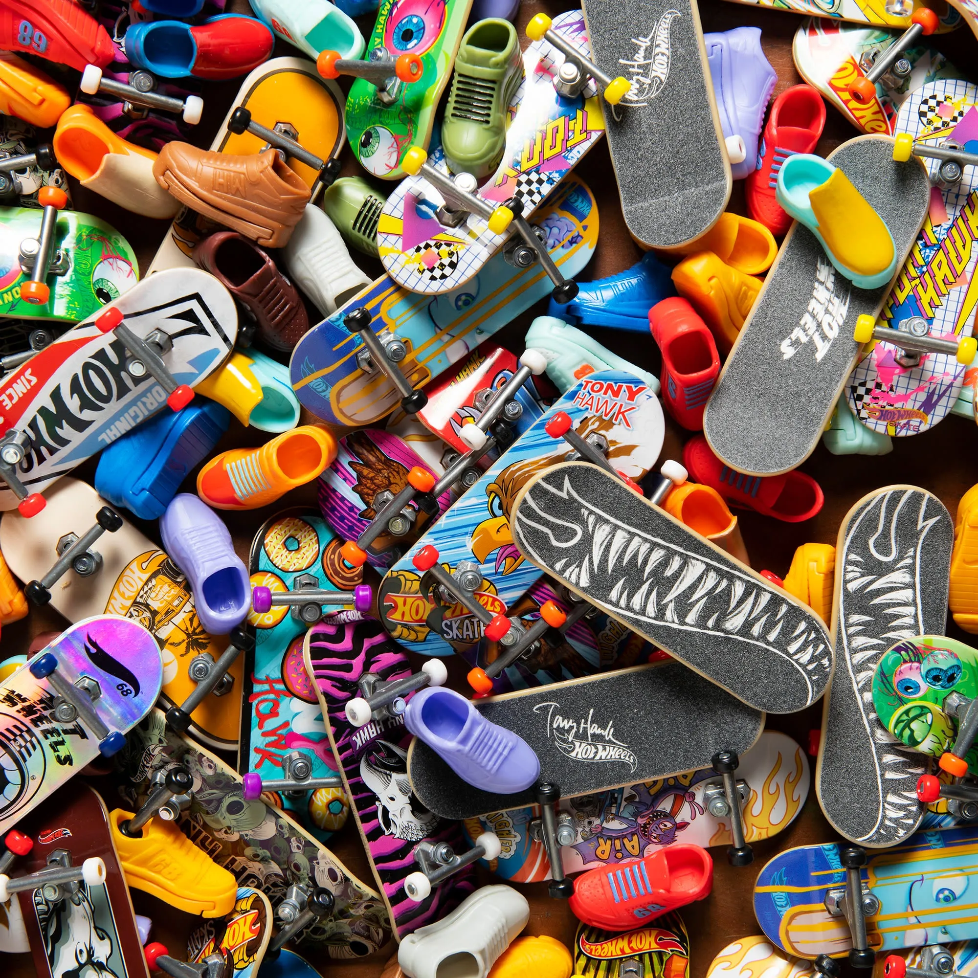 Hot Wheels Skate Fingerboard And Skate Shoes, Entertainment-Themed
