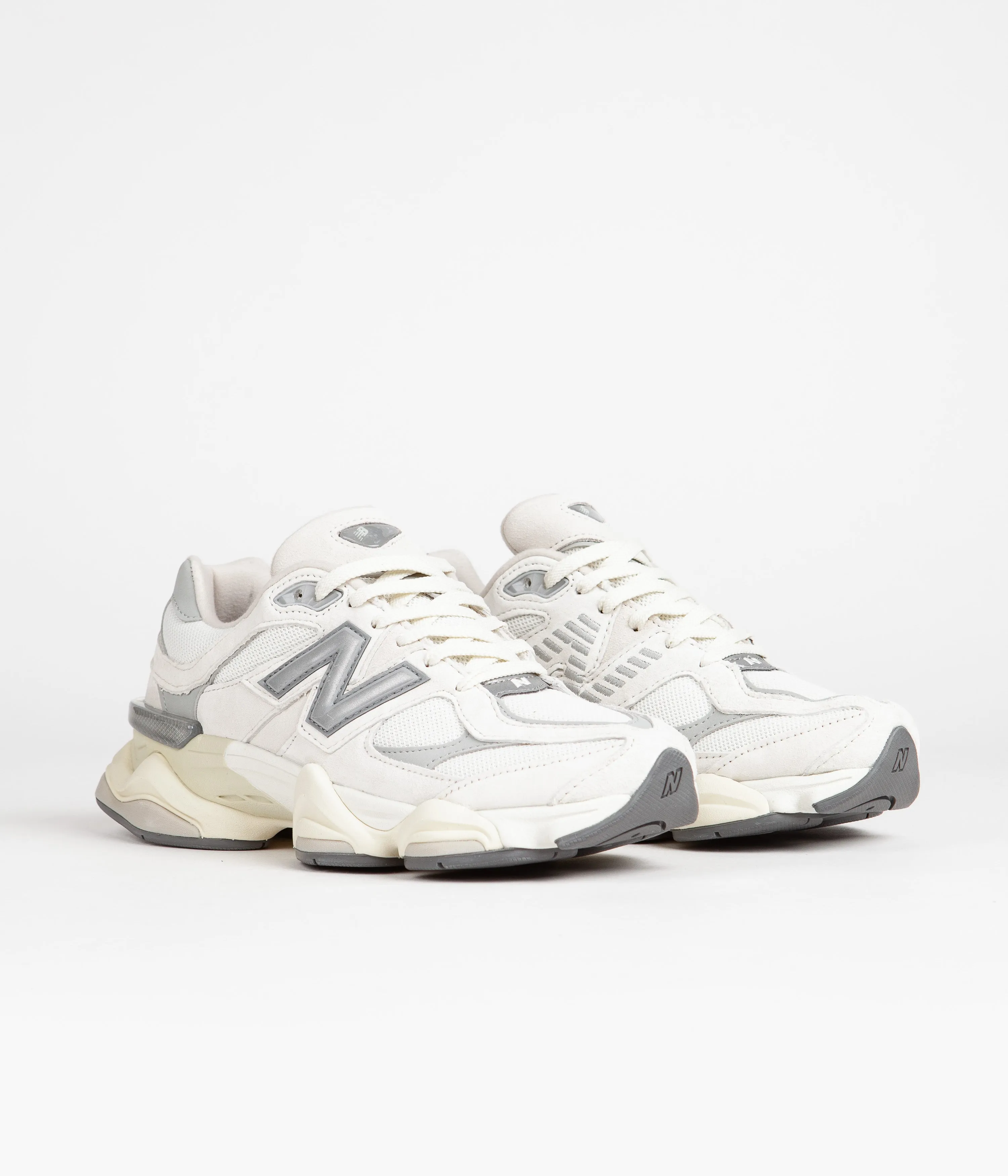 New Balance 9060 Shoes - Sea Salt