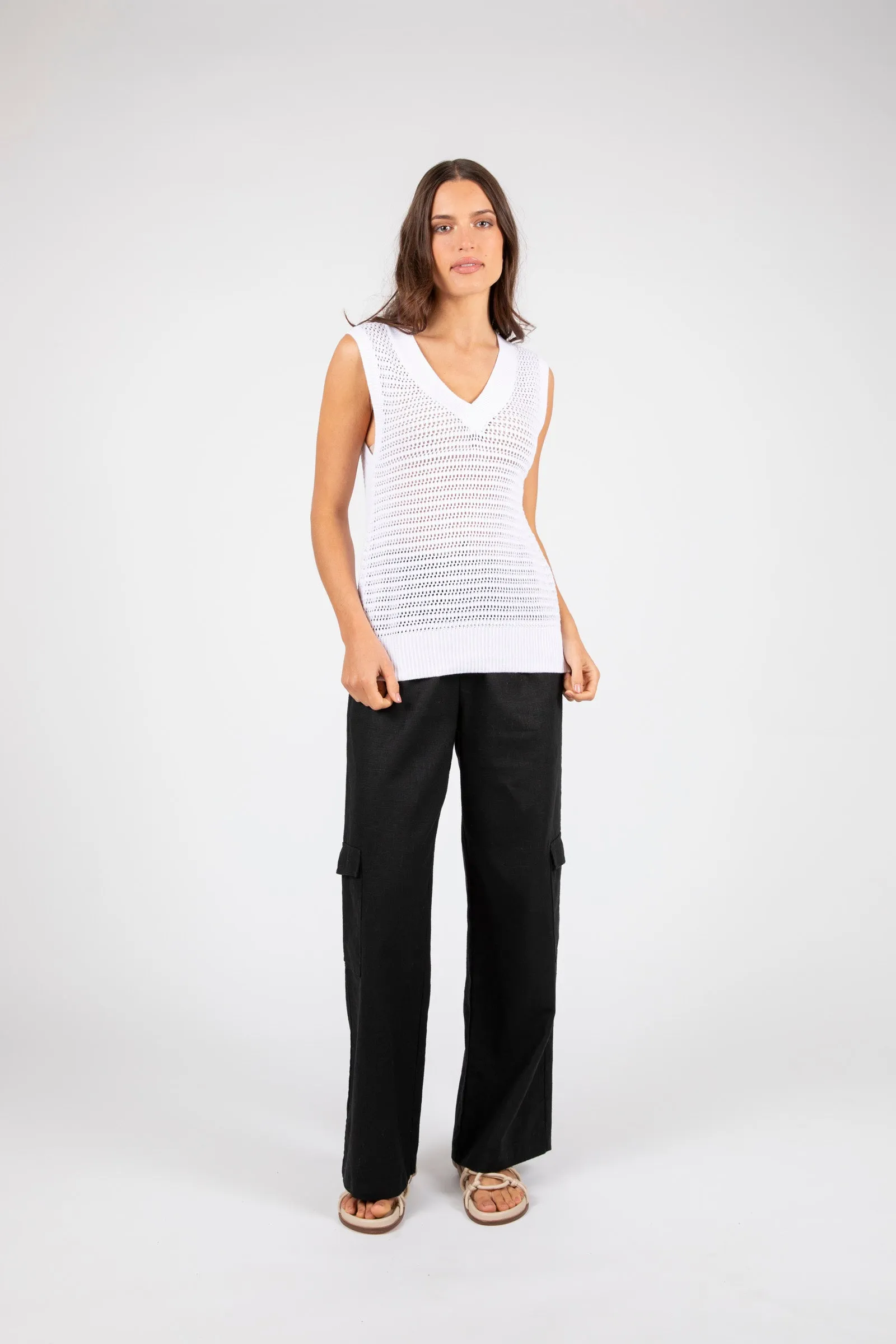 Novella Mesh Knit Vest - White