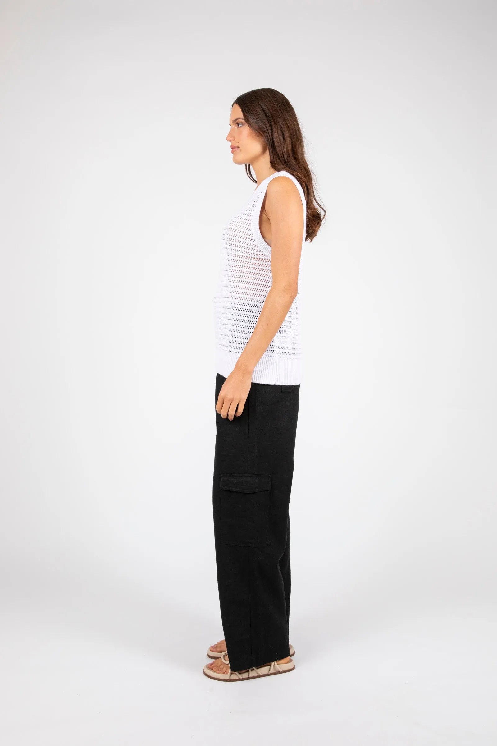 Novella Mesh Knit Vest - White