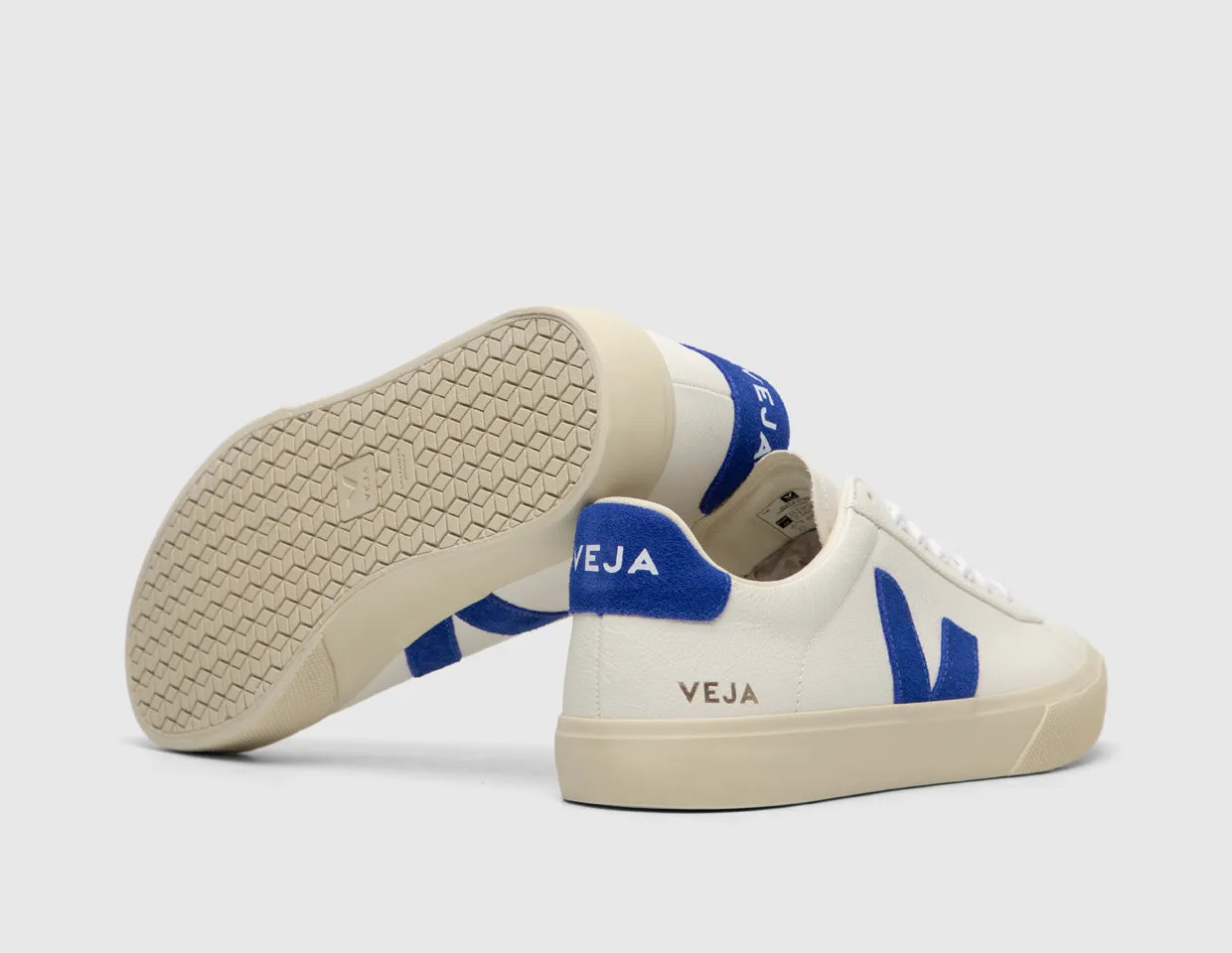 VEJA Campo Extra White / Paros