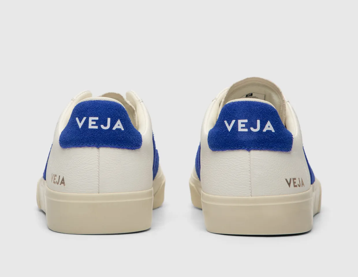 VEJA Campo Extra White / Paros