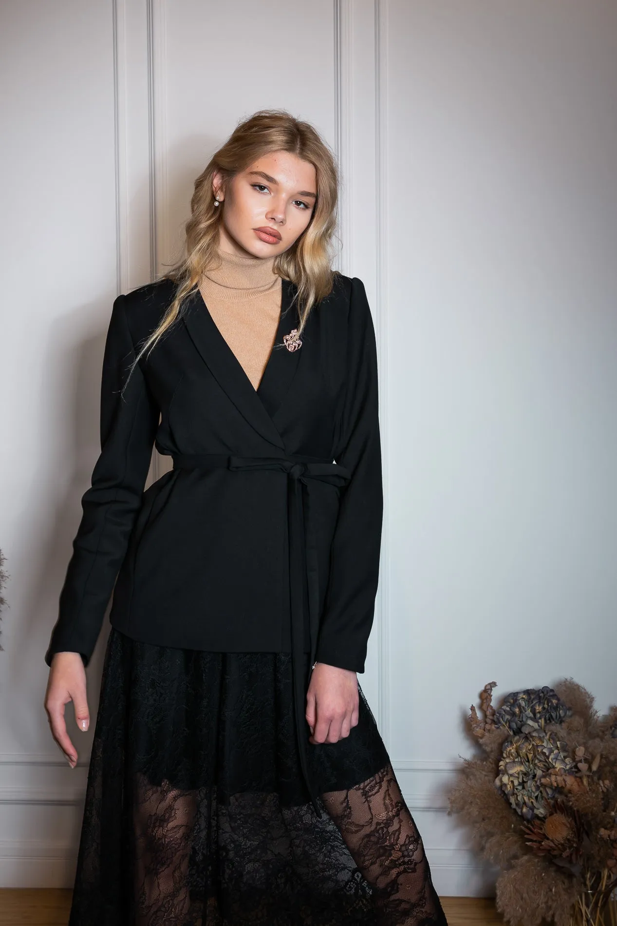 Virgin Wool Wrapped Blazer In Black